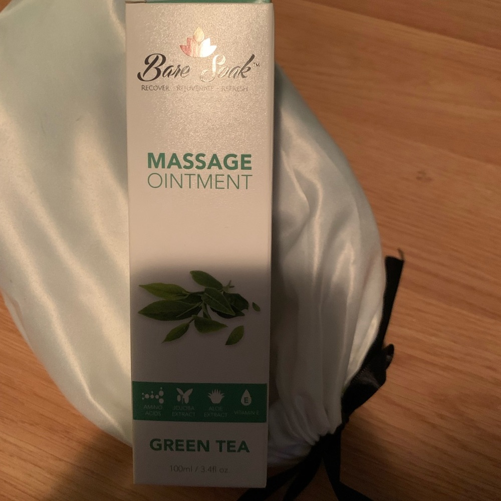 Massage oil green tea